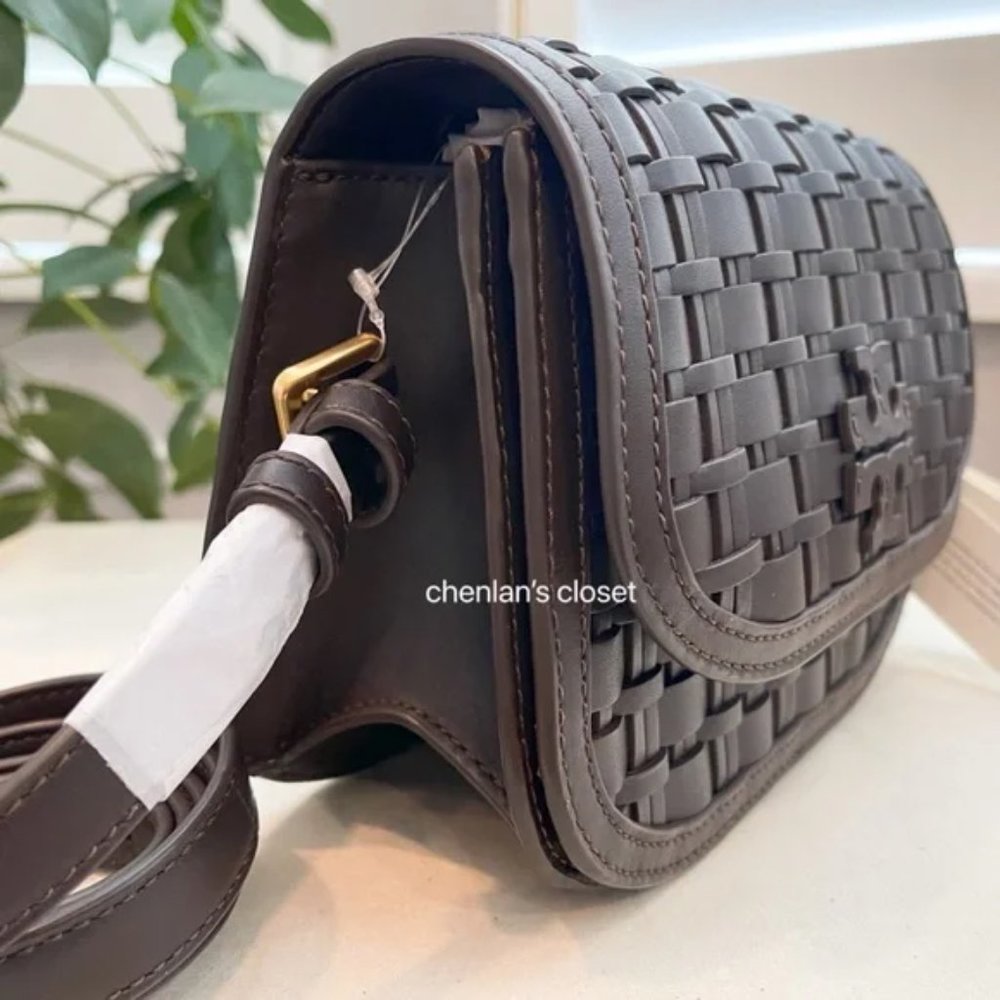 ✨🎀NeW! Tory Burch Britten Woven Small Saddle Bag - Picture 8 of 14